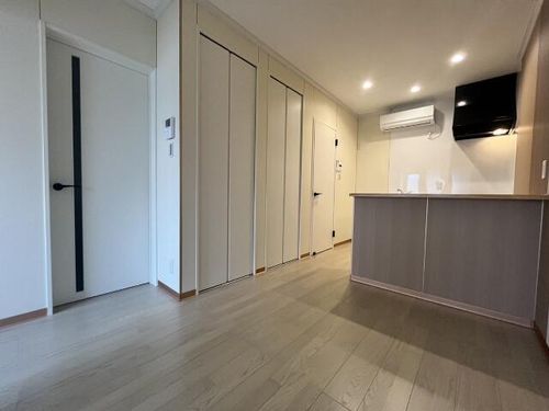 モスフロックス御着1Aの居間