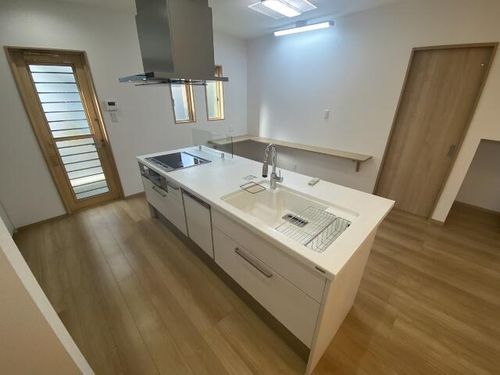 兵庫県姫路市網干区新在家(一戸建)の賃貸物件1のキッチン