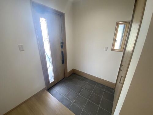 兵庫県姫路市網干区新在家(一戸建)の賃貸物件1の玄関