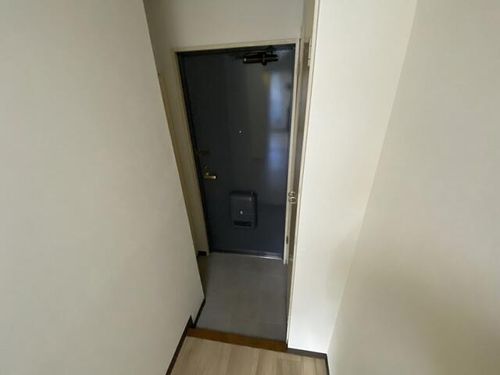 レジデンス姫路WESTの玄関