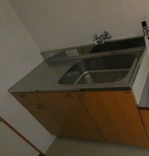 マンション関西の内装