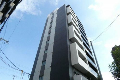 アバンサール清水丘の外観