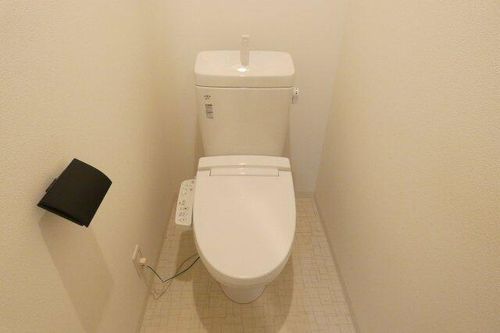 アバンサール清水丘の内装