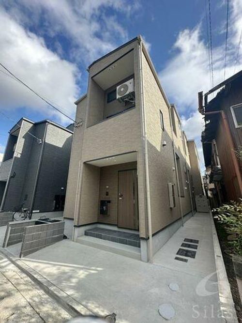 ハーモニーテラス京都太秦の外観