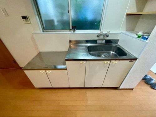 大阪府羽曳野市恵我之荘4丁目(一戸建)の賃貸物件のキッチン