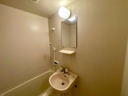 大阪府羽曳野市恵我之荘4丁目(一戸建)の賃貸物件の内装