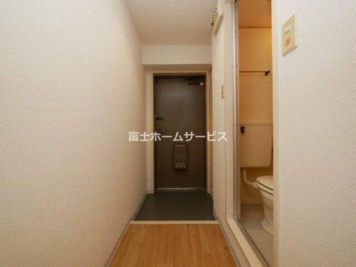 ワットハイム都島の玄関