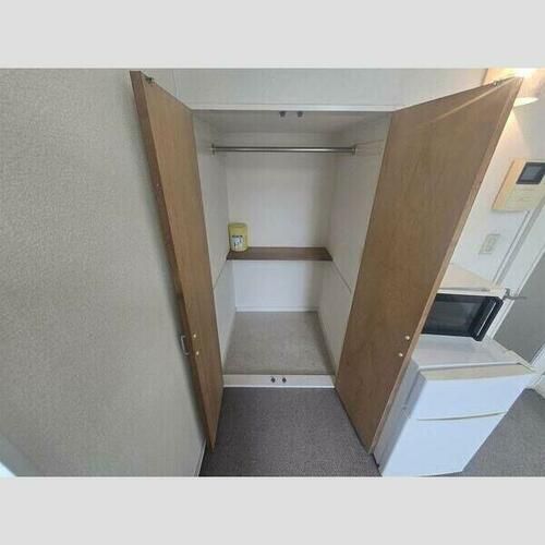 リエート的場207の内装