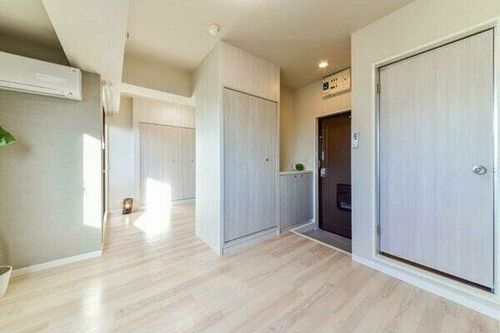 アーツ南山の居間