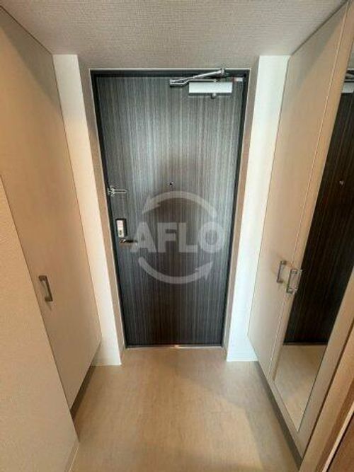 エスリード大阪平野プライムの玄関