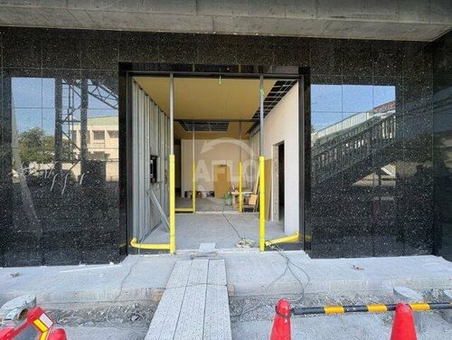 エスリード大阪平野プライムの玄関