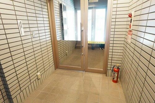 アーバンコートダイドーの玄関