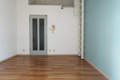 アーバンコートダイドーの居間