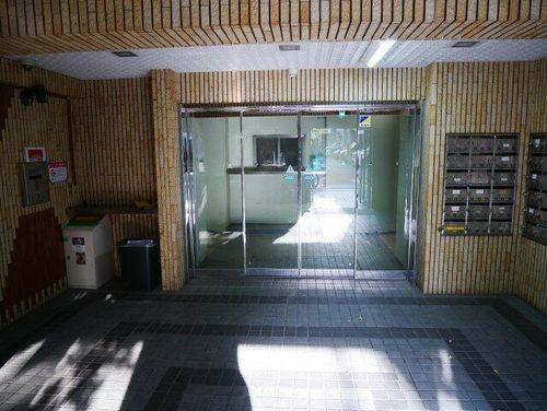 メゾン・ド・ソヌリーの玄関