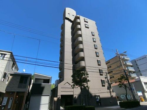 クラウンハイム夕陽丘の外観