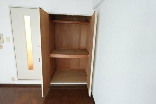 石田マンションの内装