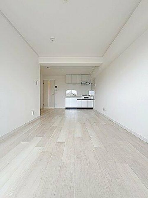グリーンシティ瑞穂の居間