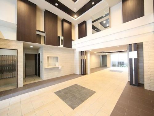 エステムプラザ名古屋駅前プライムタワーの玄関