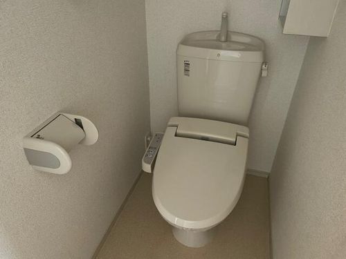 アルメールM207の内装