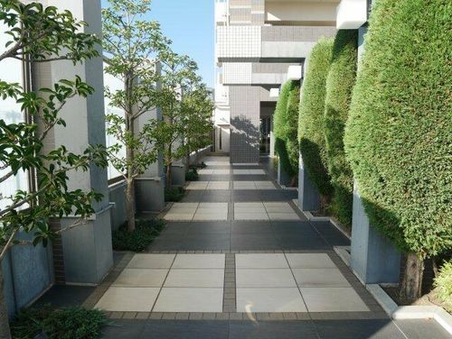 ネバーランド阿倍野西田辺の玄関