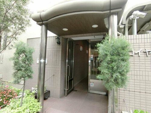 ロイヤルハイツ阿倍野の玄関