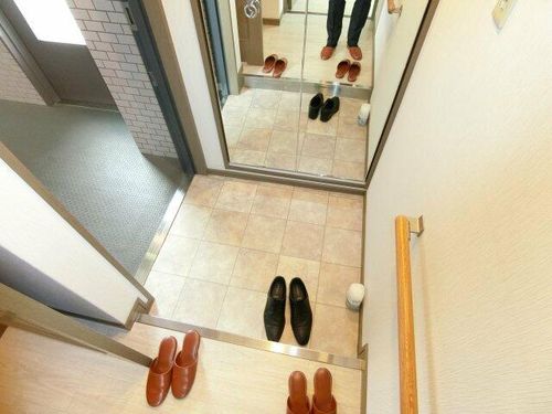 プレシャスUSの玄関