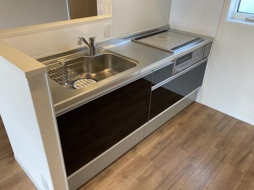 リメインらかんN棟302のキッチン