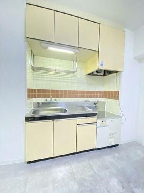 愛知県名古屋市昭和区福江1丁目(マンション)の賃貸物件のキッチン