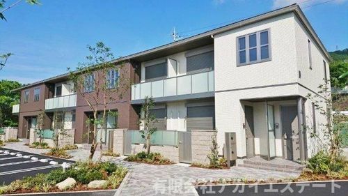 加東市下滝野(フェリーシード桜丘B)206の外観