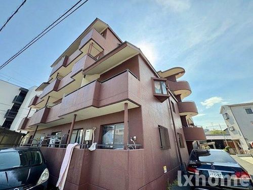 沢良宜レジデンスの外観