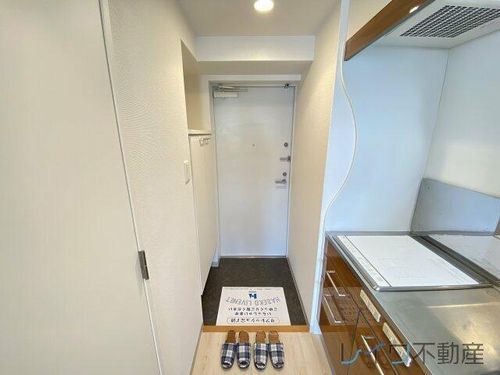 セレニテ上町台の玄関
