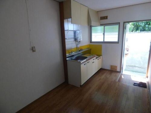 パナハイツ田中の居間