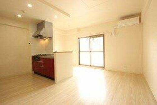 ホームクラルスの居間