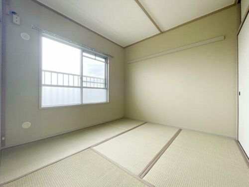 公社賃貸SMALIO 星田3-207の内装