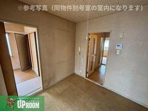 レ・リーサ202の居間