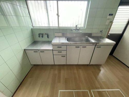 大阪府藤井寺市林5丁目(一戸建)の賃貸物件のキッチン