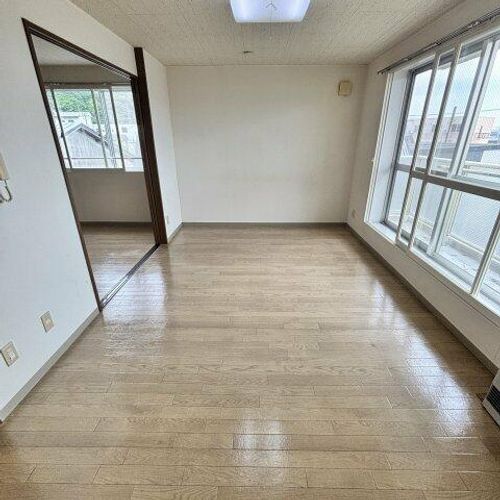 ケントヘイマ302の居間