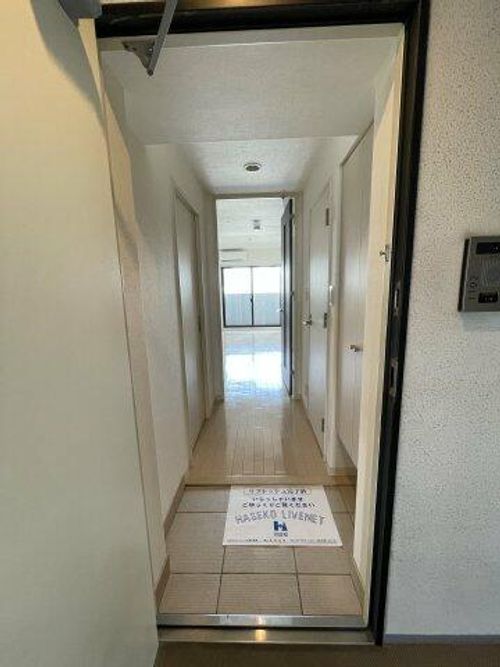 KDXレジデンス難波南の玄関