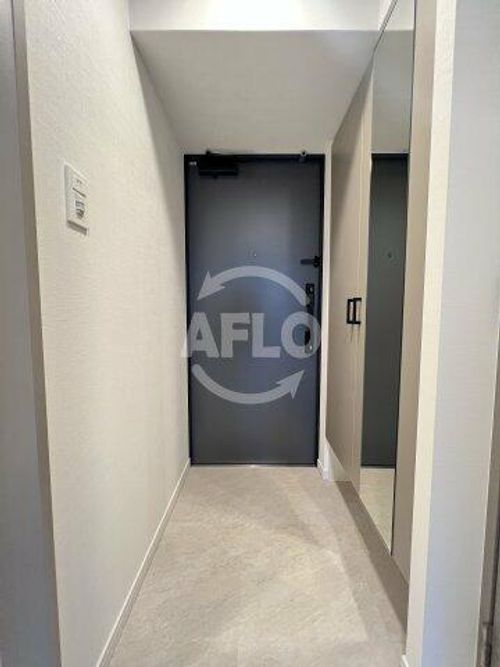 S-RESIDENCE阿波座bouncyの玄関