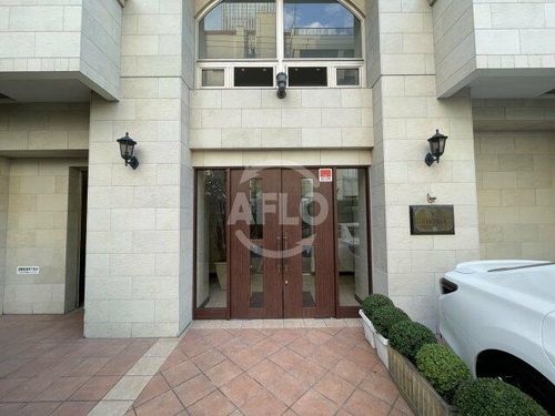 SK FUKUSHIMA GARDEN SUITEの玄関