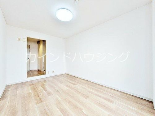 ポアール住之江の内装