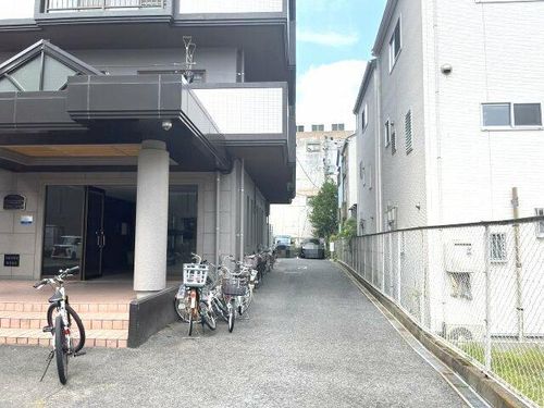 グランドール福川の周辺