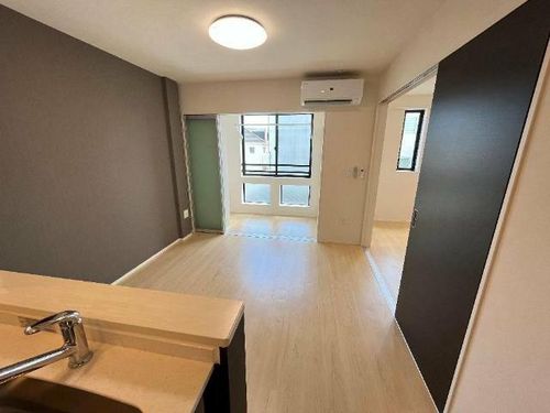 若江北町2丁目B棟新築工事の居間