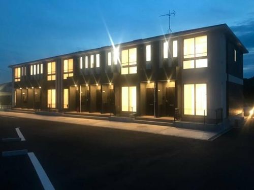 若江北町2丁目A棟新築工事の玄関