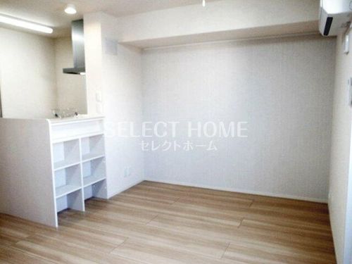 ビューハウス77101の居間