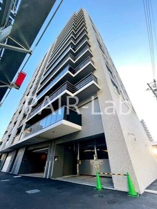 レーベン姫路本町の外観