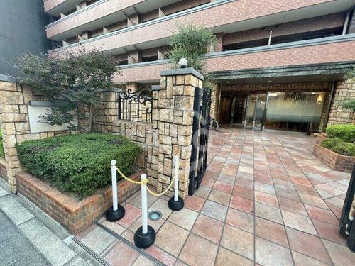 アーバネックス西長堀の玄関