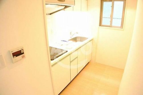 レジディア心斎橋ウエストのキッチン