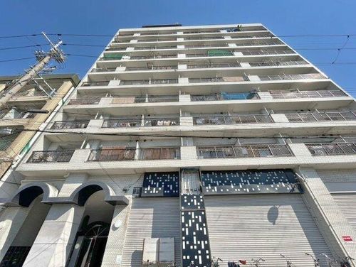 近鉄南大阪線針中野駅10階建築41年の外観