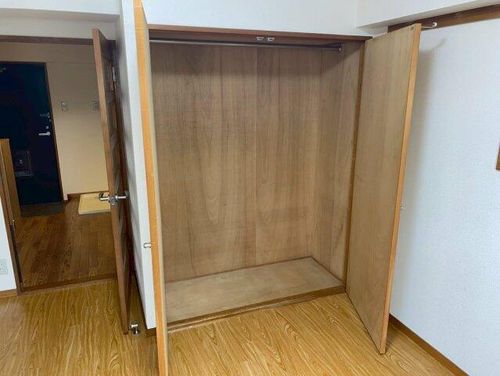 エクセレンス鳩岡805の内装
